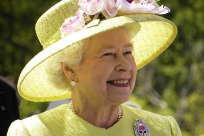 королева Елизавета II (Ii) - принц Чарльз - принц Эндрю - Елизавета Королева - Королева Елизавета II заразилась коронавирусом - mk.ru - Англия