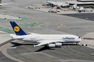 Lufthansa объяснила отмену рейсов в Киев ковидом и посоветовала звонить в Россию - epravda.com.ua - Россия - Украина - Германия - Киев