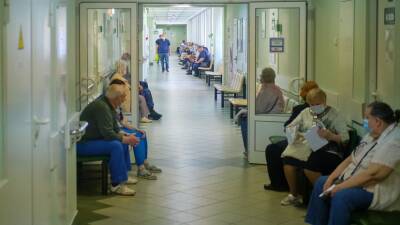 Поликлиники Кирова возобновят плановый режим работы с 24 февраля - russian.rt.com