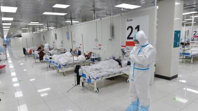 За сутки в России выявлено 123 460 случаев инфицирования коронавирусом - russian.rt.com - Россия