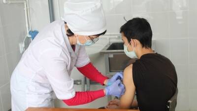 Подростки Башкирии рассказали, как перенесли прививку от коронавируса - bash.news - республика Башкирия