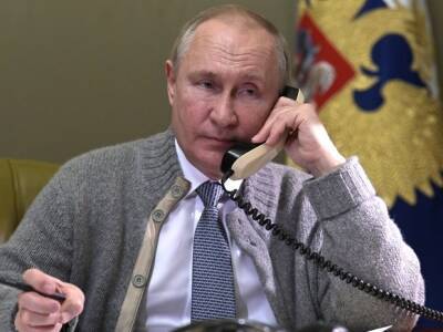 Владимир Путин - Михаил Мишустин - Путин на фоне рекордного роста заражений ковидом заявил, что планов по новым ограничениям в России нет - rosbalt.ru - Россия