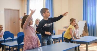 В школах и детсадах Москвы отменяют коронавирусный карантин - eadaily.com - Россия - Москва