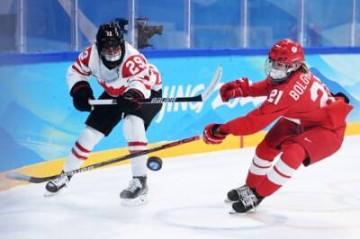 Александр Большунов - Женская сборная России по хоккею проиграла команде Канады на ОИ-2022 - aif.ru - Россия - Канада - Пекин