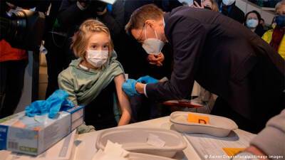 Какую «побочку» вызывают прививки от ковида? Фактчекинг DW - bin.ua - Украина - Германия - Евросоюз