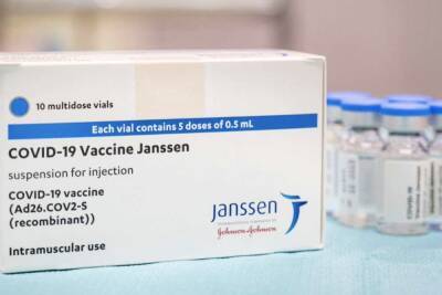 Johnson & Johnson приостановила производство своей вакцины от COVID-19 - govoritmoskva.ru - New York