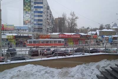 C завтрашнего дня пойти на шоппинг смогут только привитые жители ДНР - mk.ru - Днр - Донецк
