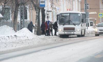 Жители Петрозаводска попросили ограничить наполняемость маршруток в городе - gubdaily.ru - Петрозаводск - республика Карелия