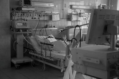 34-летний мужчина скончался от коронавируса в Новосибирске - tayga.info - Новосибирск - Новосибирская обл.