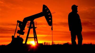 Цены на нефть снизятся на 4% за неделю из-за проблем со спросом - bin.ua - Россия - Москва - Украина - Китай - Евросоюз - state Texas - Шанхай