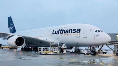 Lufthansa отменяет сотни рейсов из-за нехватки персонала - obzor.lt