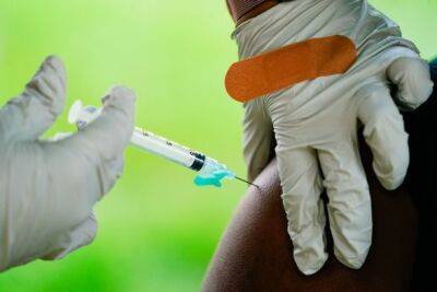 Бангладеш начинает вакцинацию школьников от COVID-19 - unn.com.ua - Украина - Сша - Киев - Бангладеш - Дакка
