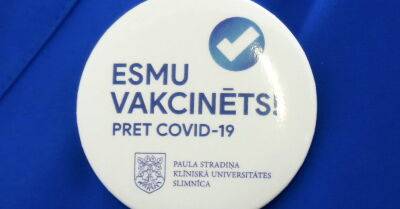 Латвия получила 273 600 адаптированных вакцин от Covid-19 - rus.delfi.lv - Латвия