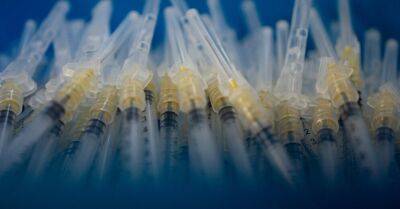 Майкл Райан - Стелла Кириакидис - ЕС предложил Китаю бесплатные вакцины от Covid-19 - rus.delfi.lv - Англия - Китай - Евросоюз - Латвия