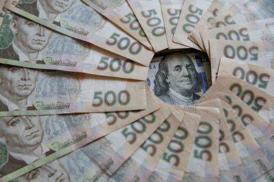 Доллар стал еще дороже: банки и обменки изменили курс валют на вторник, 9 января - ukrainianwall.com - Украина - Сша