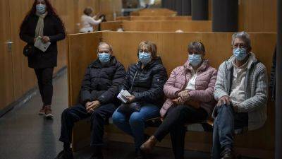 Испанцев снова обяжут носить маски - ru.euronews.com - Испания