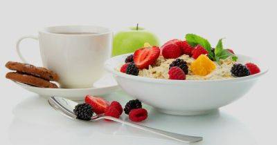 Помогут жить дольше: диетолог назвала 6 продуктов, которые стоит есть каждый день - dsnews.ua